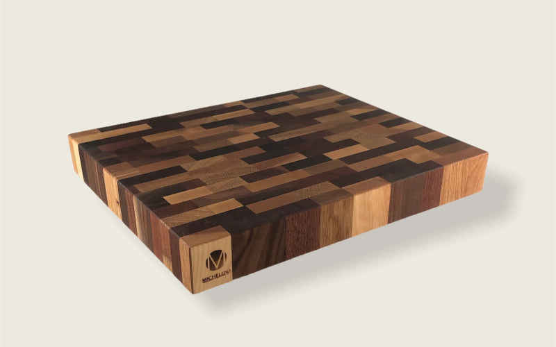 
                  
                    Load image into Gallery viewer, 12 &amp;quot;X 15&amp;quot; standing wood cutting board 
                  
                
